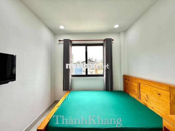 Cho Thuê Căn Hộ Studio Cửa Sổ Thang Máy Full NT Ngay Bờ Kè Hoàng Sa