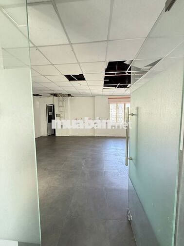 Tâm điểm chú ý - MT Lê Văn Sỹ vỉa hè cực dài có 1-0-2 tại tuyến đường!