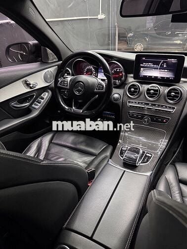 Mercedes-Benz C300 AMG 2017 màu đen