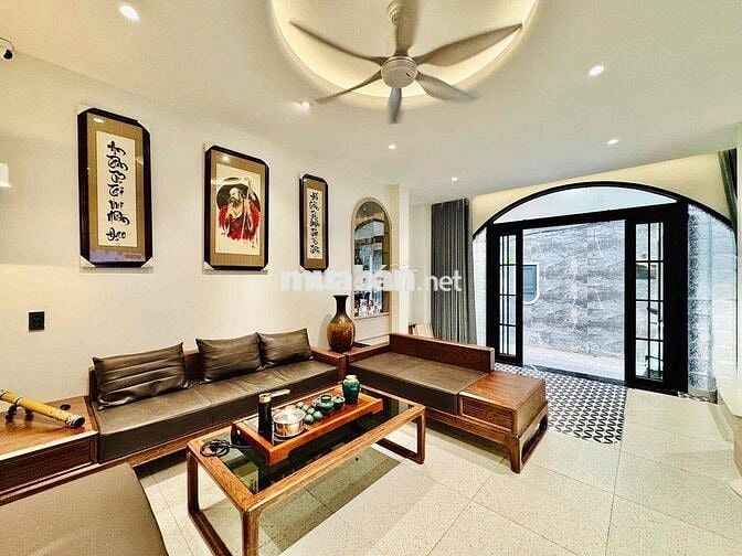 Bán nhà phố cao cấp, 65m2, Hoàng Hoa Thám, Bình Thạnh