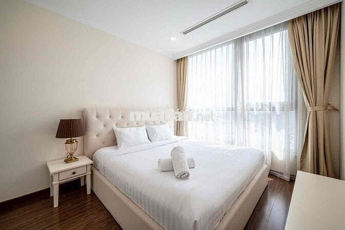 Bán 1PN Vinhomes Central Park 54m2 view sông Bitexco