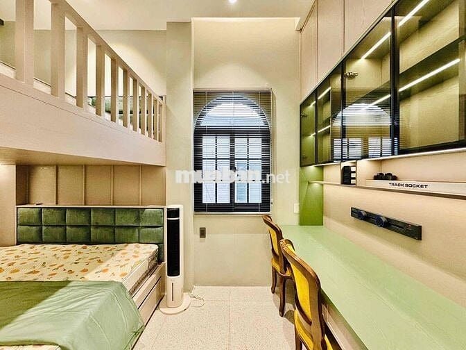 Bán nhà phố cao cấp, 65m2, Hoàng Hoa Thám, Bình Thạnh