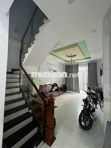 BÁN NHÀ MỚI 2 TẦNG NGUYỄN VĂN QUÁ - HẺM XE HƠI - 54M2 - GIÁ 4.2 TỶ.