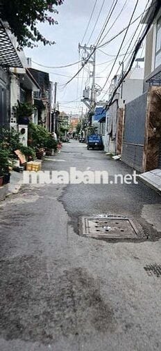 BÁN NHÀ MỚI 2 TẦNG NGUYỄN VĂN QUÁ - HẺM XE HƠI - 54M2 - GIÁ 4.2 TỶ.