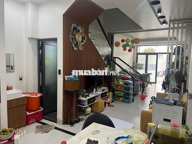 ‎💥💥 NHÀ ĐẸP 3 TẦNG – TRỤC TÔ NGỌC VÂN CHỈ 7.5 TỶ!