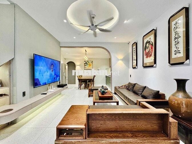 Bán nhà phố cao cấp, 65m2, Hoàng Hoa Thám, Bình Thạnh