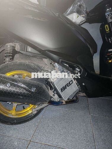 Lead 4 Val 2025 mua tháng 9 head đã chạy 2.000km