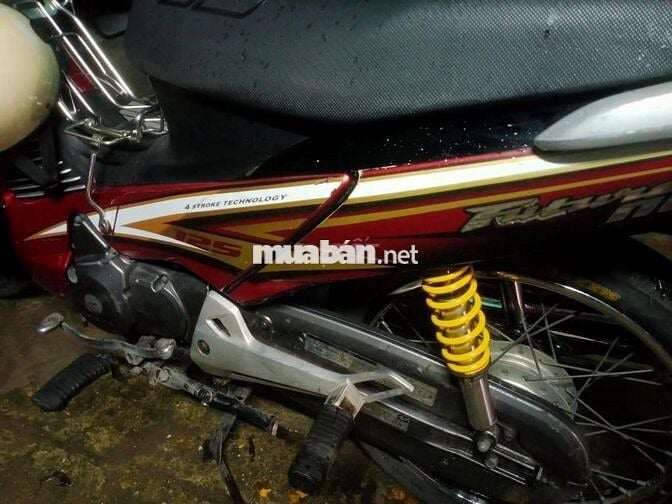 Xe máy Honda Future 125 màu đỏ số sàn