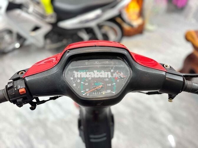 wawe apha đỏ cờ