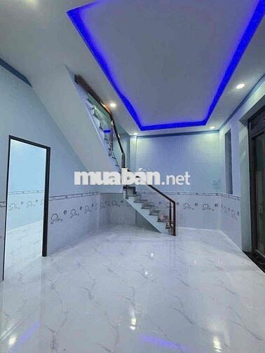 BÁN NHÀ 1 TRỆT 1 LẦU GẦN CHỢ TÂN VẠN