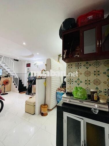 Bán nhà 30m2 HXH Hồng Lạc, hẻm thông nở hậu 3.3 tỷ