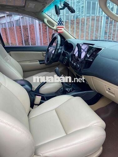 Toyota Fortuner 2015 2.5G 4x2 - 88800 km