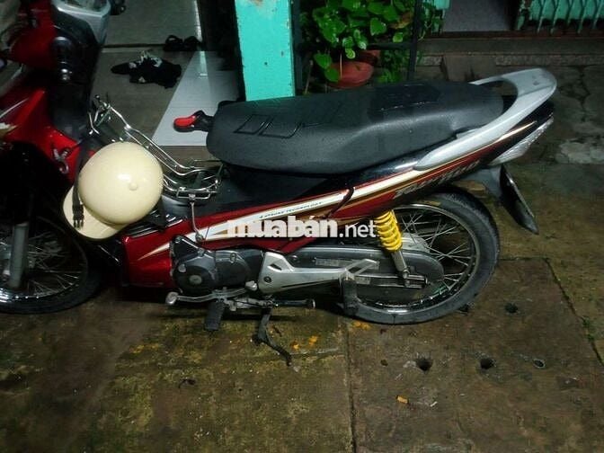 Xe máy Honda Future 125 màu đỏ số sàn