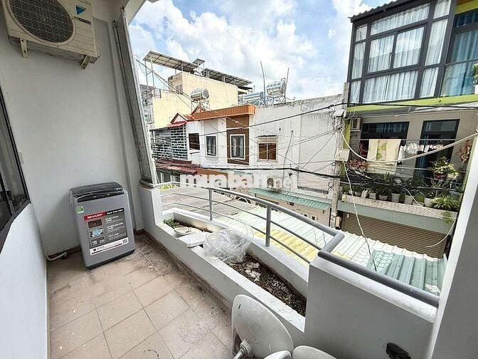 NEW CĂN 1PN BAN CÔNG LỚN, TÁCH BẾP FULL NỘI THẤT GẦN NGÃ TƯ HÀNG XANH