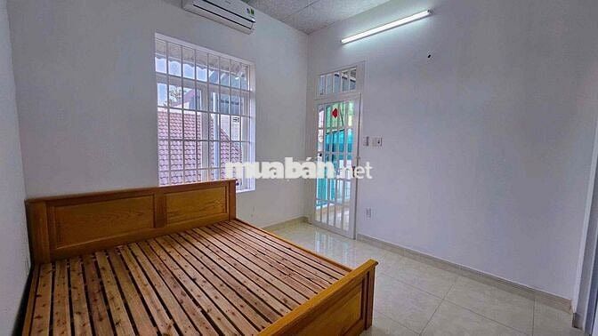 Nhà Hoà Phú , gần Đại Học Quốc Tế Miền Đông 6,7x30 tc 100%. 3pn