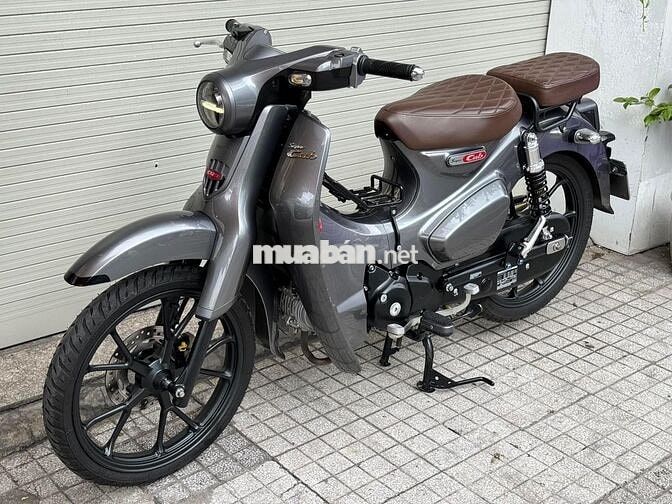 Honda Super Cub 125cc màu Xám Lambo