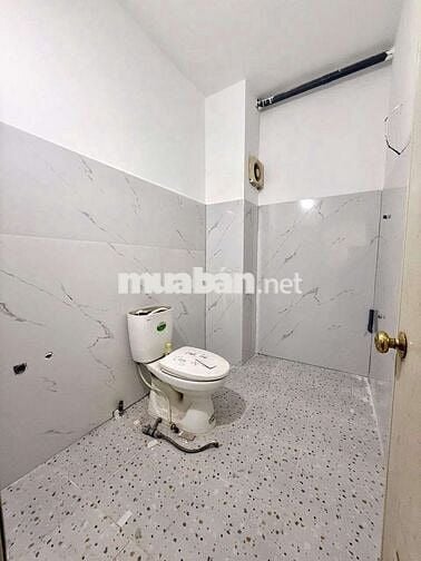 NEW CĂN 1PN BAN CÔNG LỚN, TÁCH BẾP FULL NỘI THẤT GẦN NGÃ TƯ HÀNG XANH