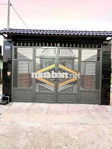 Nhà ngõ hẻm,120m2,3 phòng ngủ, đường lương Văn nho, tân phong