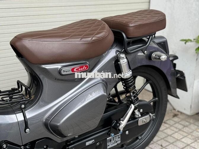 Honda Super Cub 125cc màu Xám Lambo