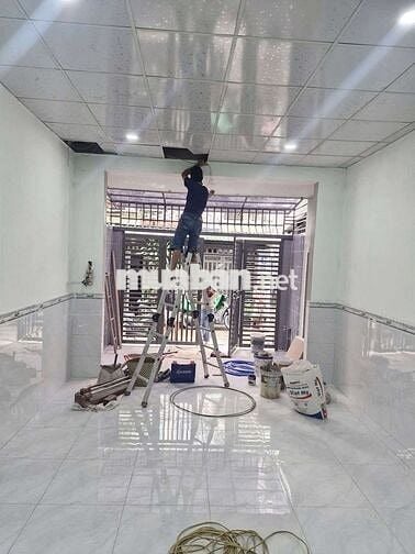 Nhà mới sơn sữa có điện 3fa làm may,giacông,vp,...gần trường lê văntho