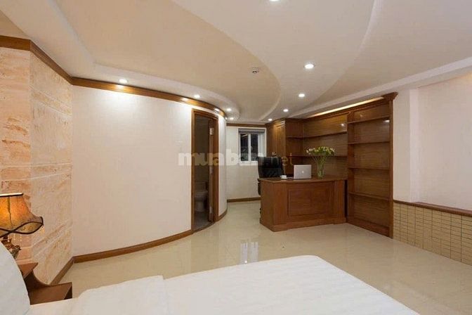 KHÁCH SẠN 5 TẦNG NGUYỄN VĂN THOẠI –NGAY BÃI TẮM MỸ KHÊ, SẴN DÒNG TIỀN