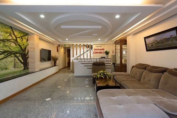 KHÁCH SẠN 5 TẦNG NGUYỄN VĂN THOẠI –NGAY BÃI TẮM MỸ KHÊ, SẴN DÒNG TIỀN