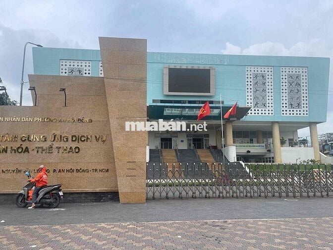 Bán đất hiếm Nguyễn Văn Lượng , ngay CityLand , 4.5x11m , HXH , hơn 4t