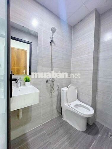 Phân Lô Quân Đội - Dòng Tiền 1,2 Tỏi/Năm - Ô Tô Tránh Cách Nhà 5m Phân Lô Quân Đội - Dòng Tiền 1,2 Tỏi/Năm - Ô Tô Tránh Cách Nhà 5m