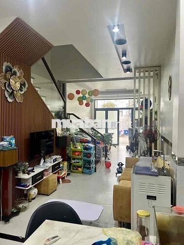 NHÀ ĐẸP  3 TẦNG – FULL CÔNG NĂNG – HIỆP BÌNH, THỦ ĐỨC - CHỈ 7.5 TỶ