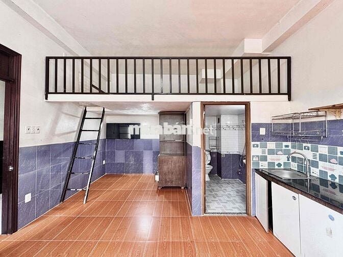 Căn hộ Duplex chính chủ có ban công lớn khu nhà ga T3-ETOWN giá cực rẻ