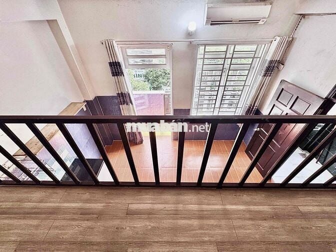 Căn hộ Duplex chính chủ có ban công lớn khu nhà ga T3-ETOWN giá cực rẻ