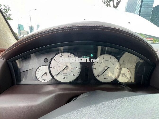 CẦN BÁN CHRYSLER C300 LIMOUSINE