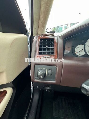 CẦN BÁN CHRYSLER C300 LIMOUSINE