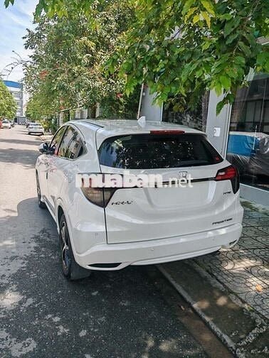 Honda HRV Bản L màu trắng nhập khẩu