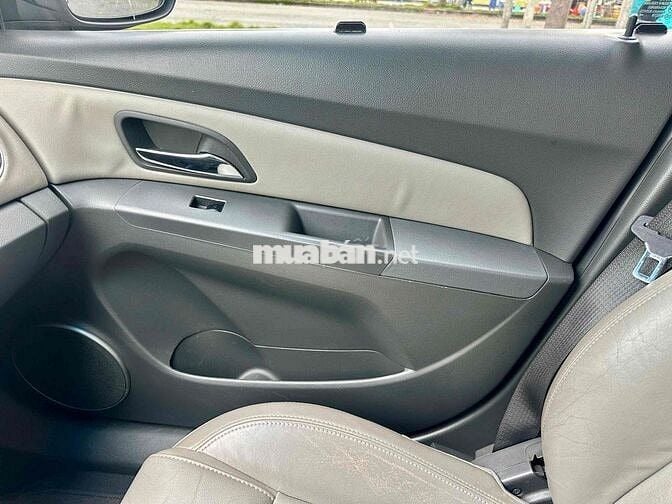 Chevrolet Cruze 2010 LTZ 1.8 - 48000 km