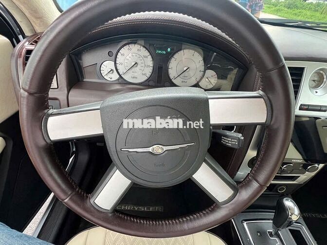 CẦN BÁN CHRYSLER C300 LIMOUSINE