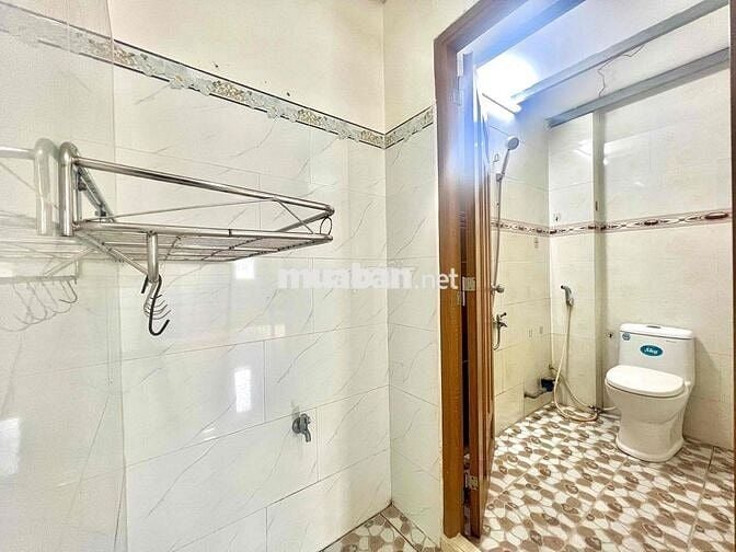 GÁC LỬNG 30m2, NỘI THẤT ĐẦY ĐỦ Đ. KHUÔNG VIỆT, 4’ ĐI ĐH VĂN HIẾN