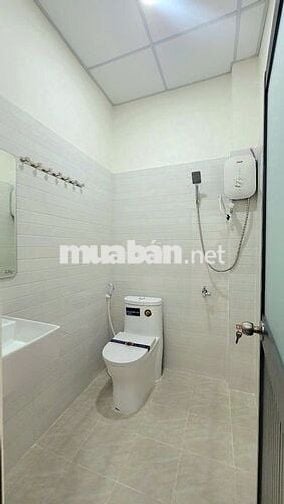 Cho Thuê Căn Hộ Studio Cửa Sổ Trời Mát Mẻ Gần Sân Bay Ngay Bạch Đằng