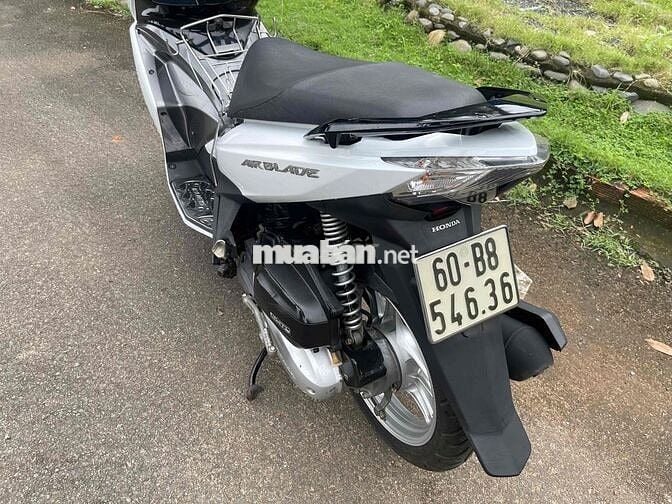 bán ablack 125i mau Trang. gop o đồng