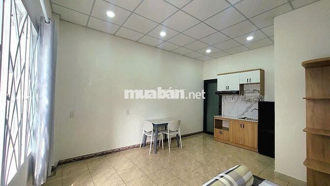 Cho Thuê Căn Hộ Studio Cửa Sổ Trời Mát Mẻ Gần Sân Bay Ngay Bạch Đằng