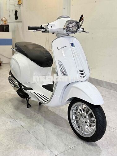 Vespa iget 2018 Trắng phố B2 - 10 Triệu lấy xe