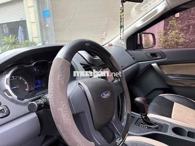 Ford Ranger 2014 XLS 2.2 4x2 AT - 12000 km