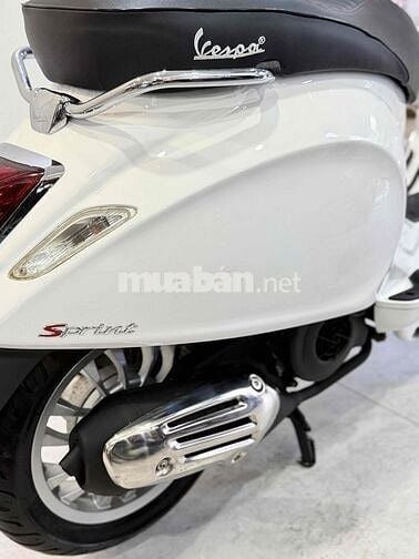 Vespa iget 2018 Trắng phố B2 - 10 Triệu lấy xe