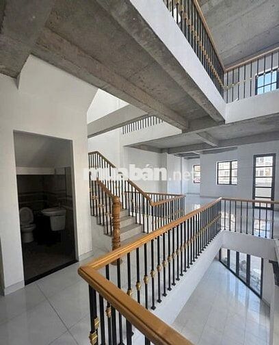 Cho thuê Căn góc 2 Mặt Tiền Đường số 3 Cityland Packhill P10 GV