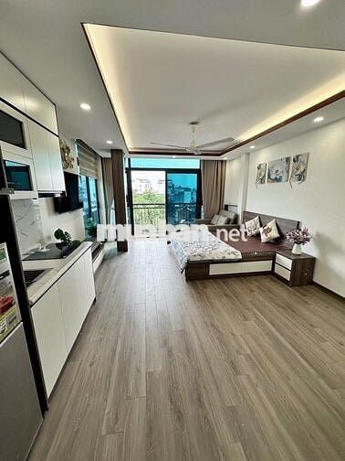 CHO THUÊ CĂN HỘ STUDIO FULL NỘI THẤT BAN CÔNG NGAY TÂY HỒ - THỤY KHUÊ