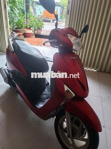 Xe lead- Honda- Đời 2010 - sử dụng tốt