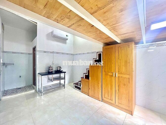 GÁC LỬNG 30m2, NỘI THẤT ĐẦY ĐỦ Đ. KHUÔNG VIỆT, 4’ ĐI ĐH VĂN HIẾN