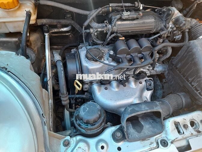 Chevrolet Spark 2 chỗ số sàn màu bạc