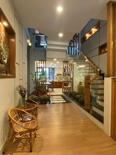 Bán nhà mặt tiền Bùi Tá Hán, Quận 2, DT 4x20m. Trệt 3 lầu.  Giá 22 tỷ