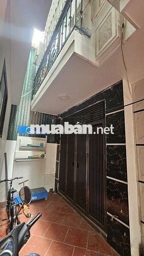 Nhà 5T*33m2 full nội thất- ngay trục đường chính- Cho thuê Giá 4,05 tỷ